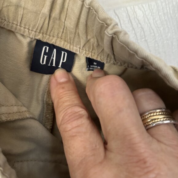 Women's kHAKI BEIGE GAP Cargo Pants - Picture 6 of 6